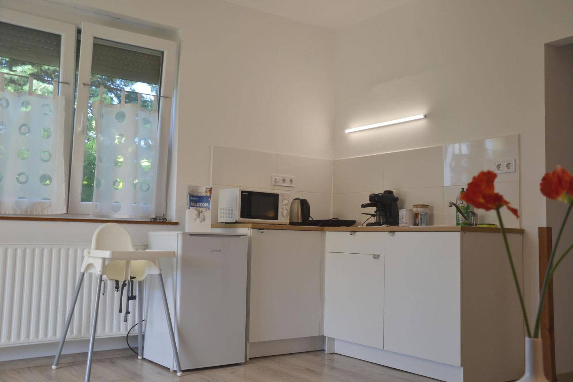 Akvamarin Apartman Keszthely Ngoại thất bức ảnh