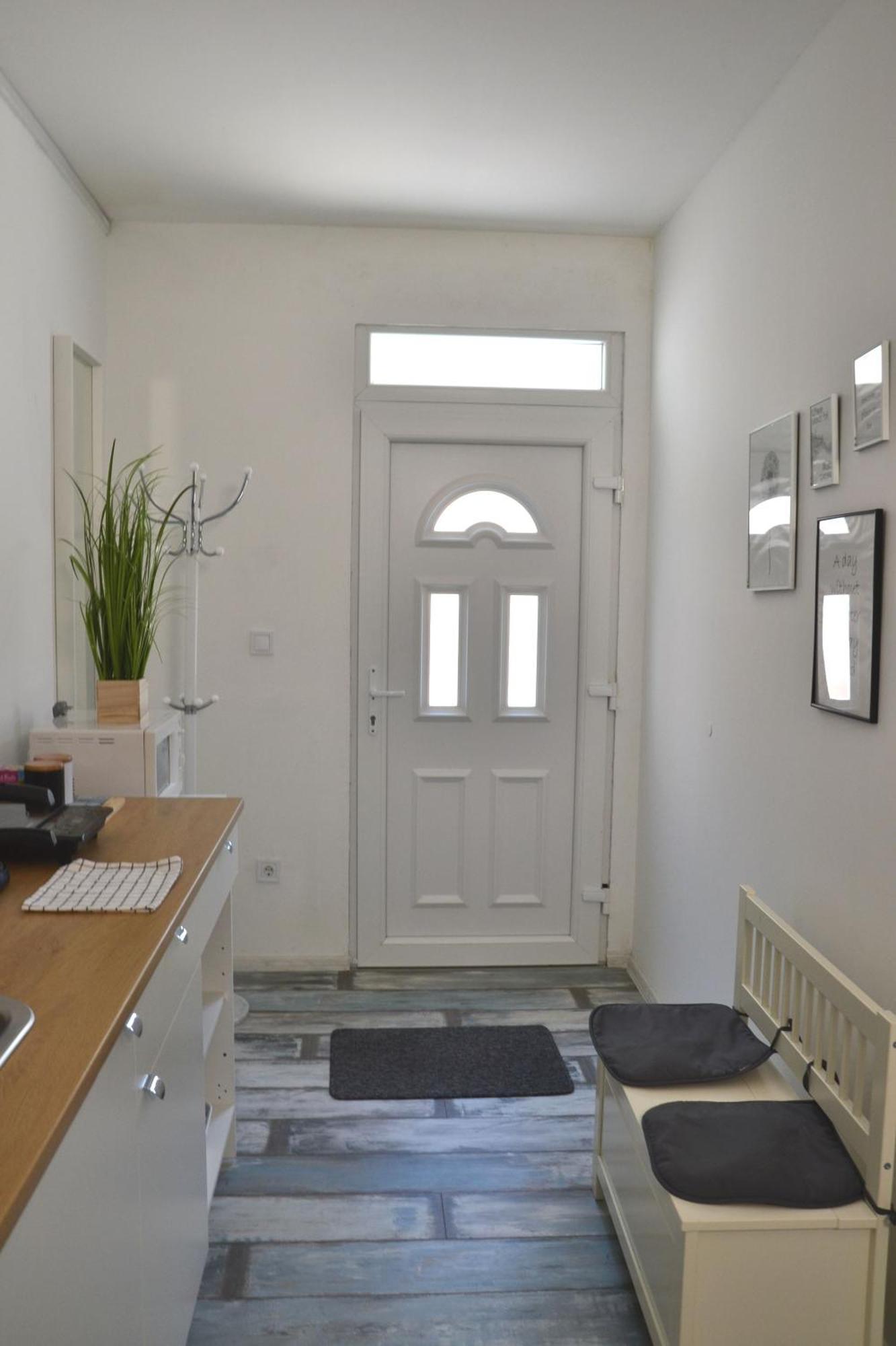 Akvamarin Apartman Keszthely Ngoại thất bức ảnh