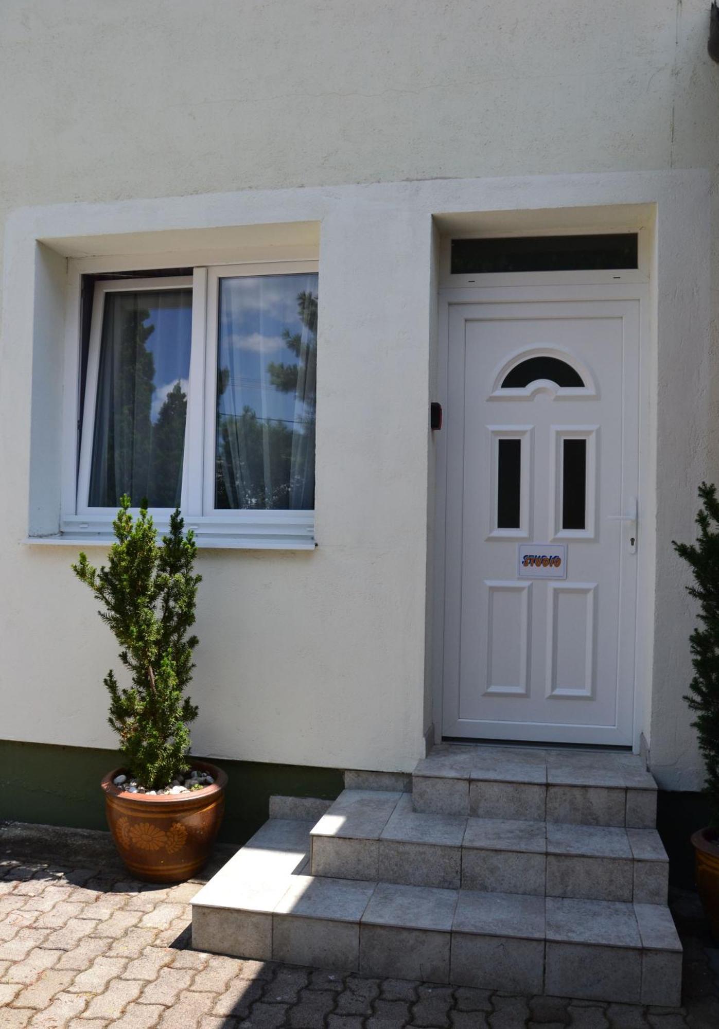 Akvamarin Apartman Keszthely Ngoại thất bức ảnh