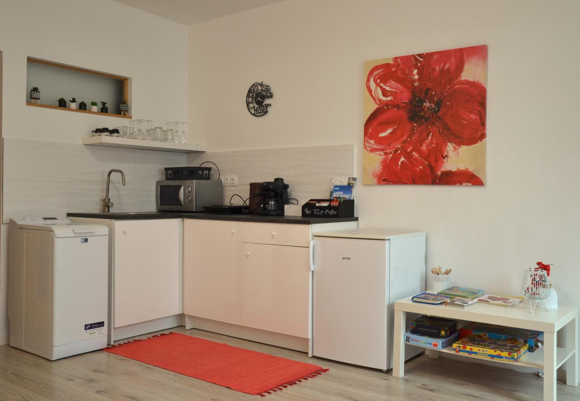 Akvamarin Apartman Keszthely Ngoại thất bức ảnh